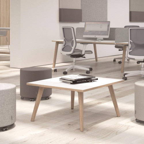 houten vierkante bijzettafel narbutas