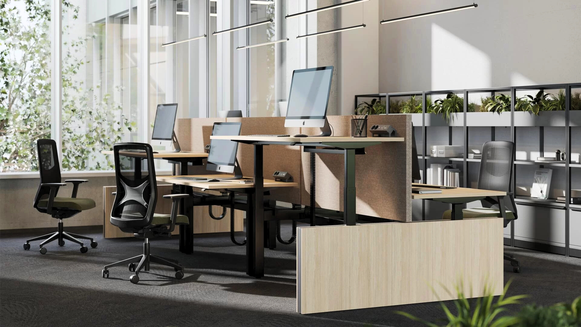 Staand vs. zittend werken op kantoor, wat is beter?