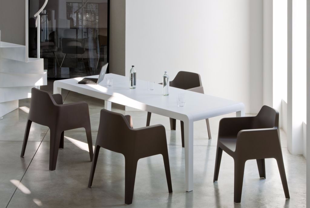 kunststof zitmeubelen