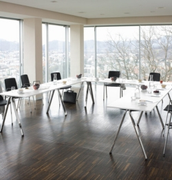 Presentatieruimte inrichten Yuno tafel